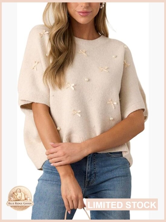 Sweaters - Cropped Pullover Sweater with Bow and Pearl Embellishments Y2K Chic